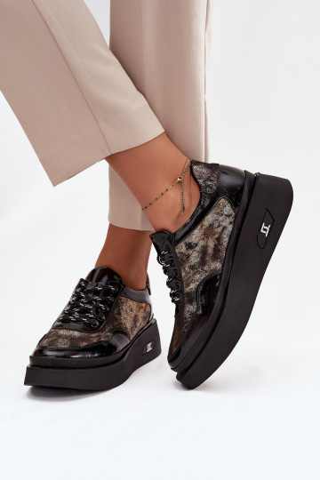 Haut Schnürschuhe Feminin mit einer Plattform Artiker 57C2042 SchZuarz und-goldene Farbe