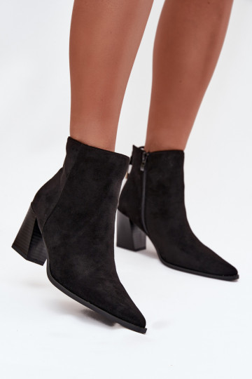 Damenstiefel mit stilvollen Details schZuarze Farbe Halisse 2