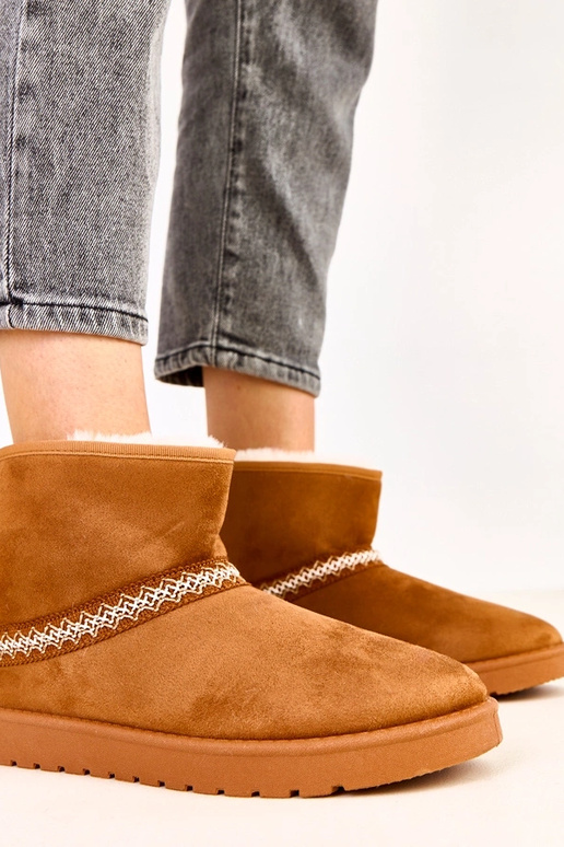 Karamellfarbene niedrige...