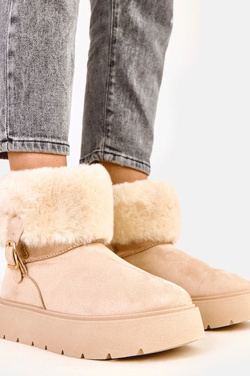 Beige Schneestiefel mit...
