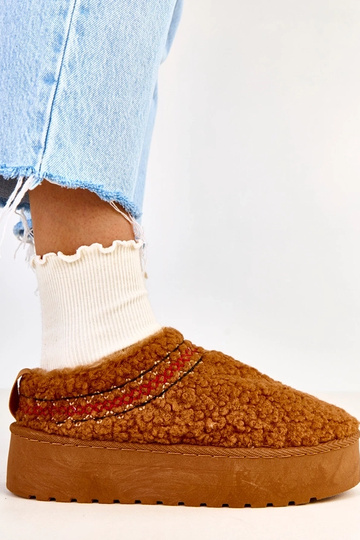 Braune flache Schneestiefel... 2