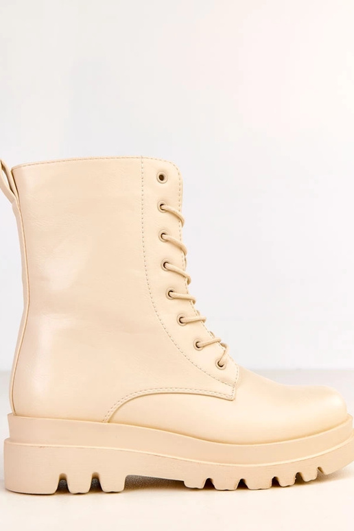 Sandfarbene klassische Damenstiefel... Sandfarbene klassische Damenstiefel...