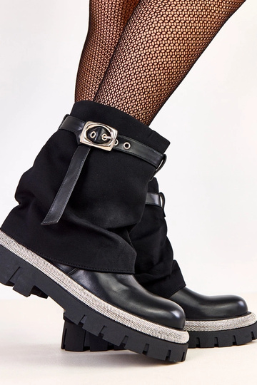 Schwarze Stiefeletten mit...