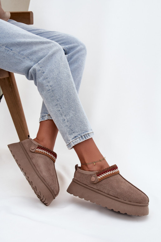 Schneestiefel für Damen, niedrig mit beweglichen Riemen und Stickerei, mit Plattform in sandfarben Lyrisse