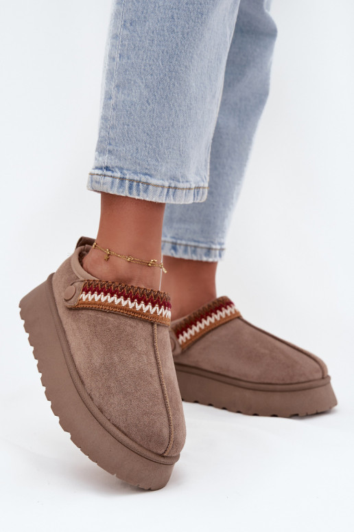 Schneestiefel für Damen, niedrig mit beweglichen Riemen und Stickerei, mit Plattform in sandfarben Lyrisse