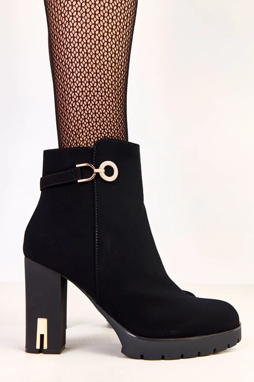 Schwarze elegante Ankle Boots mit...