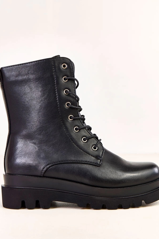 Schwarze klassische Damen...