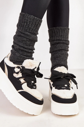 Schwarze warme Sneaker auf Plattform Deena 2
