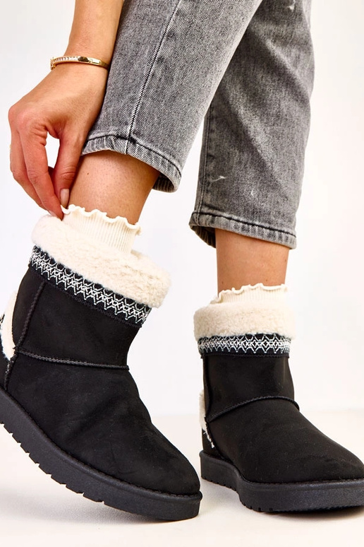 Schwarze niedrige Schneestiefel mit...