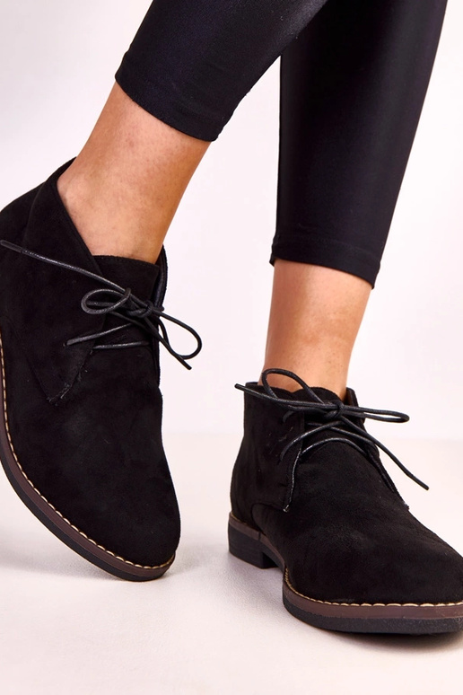 Czarne botki damskie na płaskiej... Czarne botki damskie na płaskiej...