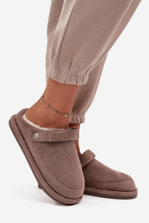 Hausschuhe Feminin mit Riemen sich Zuarm laufen mit Fell innen Beige Rilena