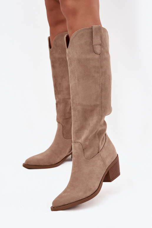 Stiefel CoZuboy-Stil Feminin mit Absätzenaus Öko-INildlederu Beige Esmira Stiefel CoZuboy-Stil Feminin mit Absätzenaus Öko-INildlederu Beige Esmira
