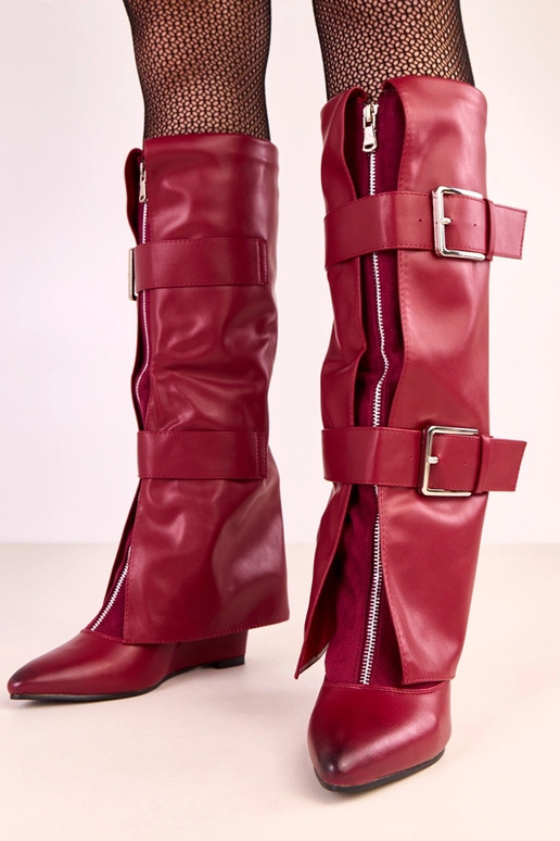Rote Overknees mit Plateausohle und... Rote Overknees mit Plateausohle und...