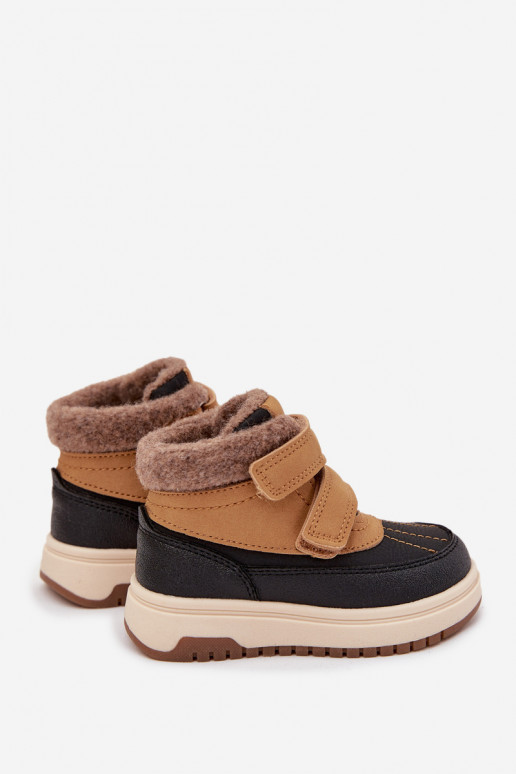 INinterstiefel Schneestiefel für Kinder mit Klebeverschlüssen braune Farbe Darlene INinterstiefel Schneestiefel für Kinder mit Klebeverschlüssen braune Farbe Darlene