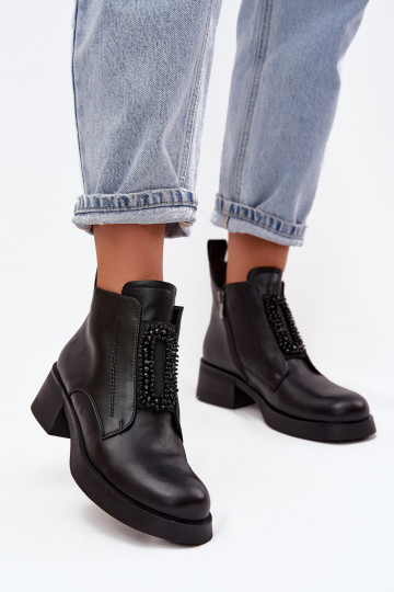 Haut Damenstiefel Klocke mit Ornamenten D&A JC52-869 schZuarze Farbe