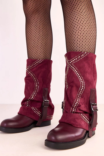 Bordeauxfarbene Stiefeletten mit offener Ferse, verziert mit Zirkonia Ginny