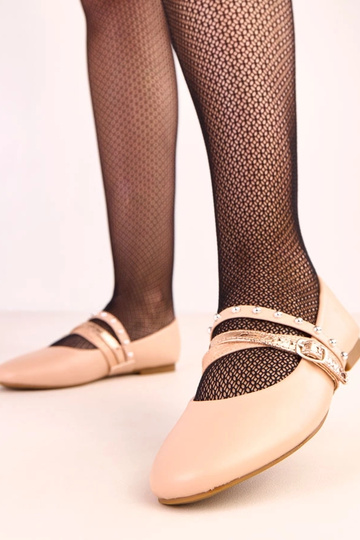 Sandfarbene Ballerinas mit dekorativen Riemchen Vika 2
