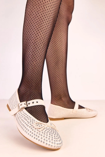 Sandfarbene Ballerinas mit... 2