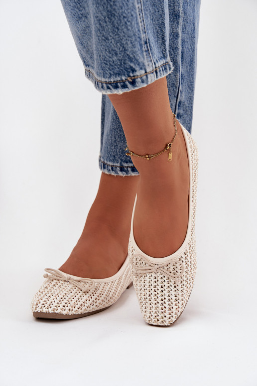 Ballerinas Mit Zopf I Kokardką elfenbeinfarbe Belirra