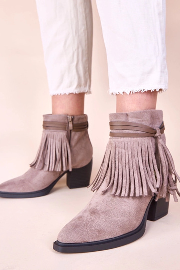 Dunkelbeige Stiefeletten...