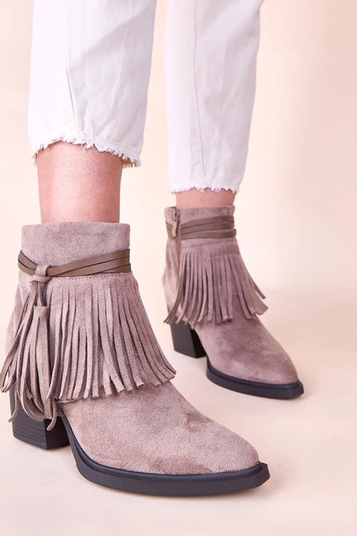 Dunkelbeige Stiefeletten auf Absatz...