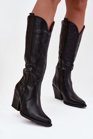 Hochformatige gefütterte Cowboy-Stiefel mit Absatz aus Kunstleder in Schwarz „Zareen" 2