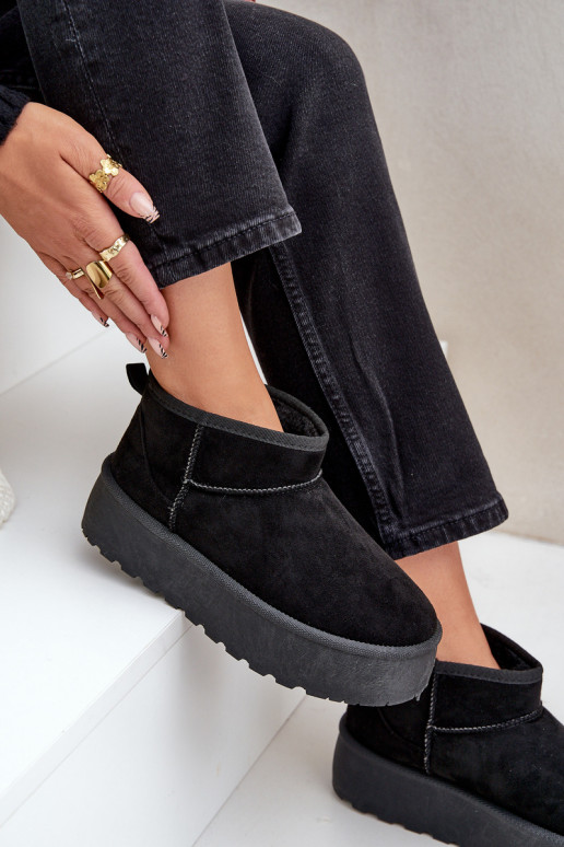 Feminin Schneestiefel mit einer Plattform schZuarze Farbe Ninala