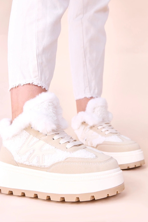 Beige gefütterte Sportschuhe mit Fell...