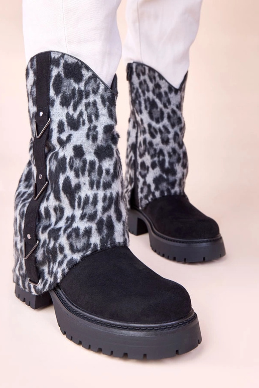 Schwarze Stiefeletten mit...