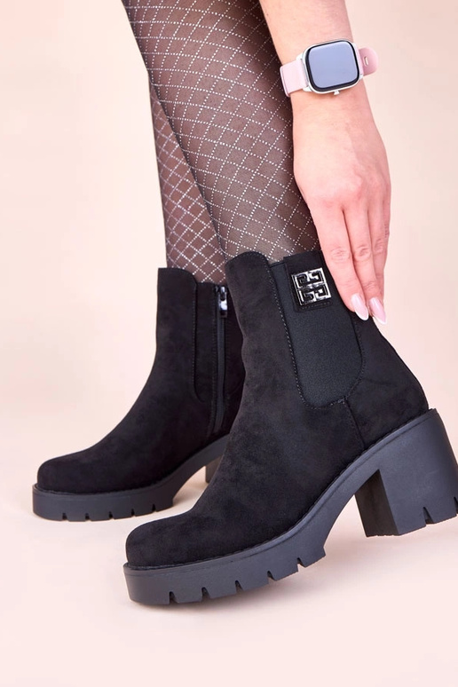 Schwarze Stiefeletten mit elastischem...