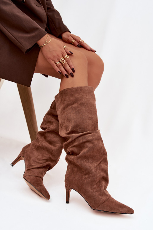 Sandfarbene gefaltete gefütterte Overknee-Stiefel mit dünnen Absätzen aus Kunstwildleder Tai turivella