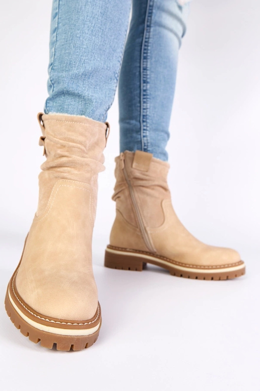Beige warme Stiefeletten mit gerafft...