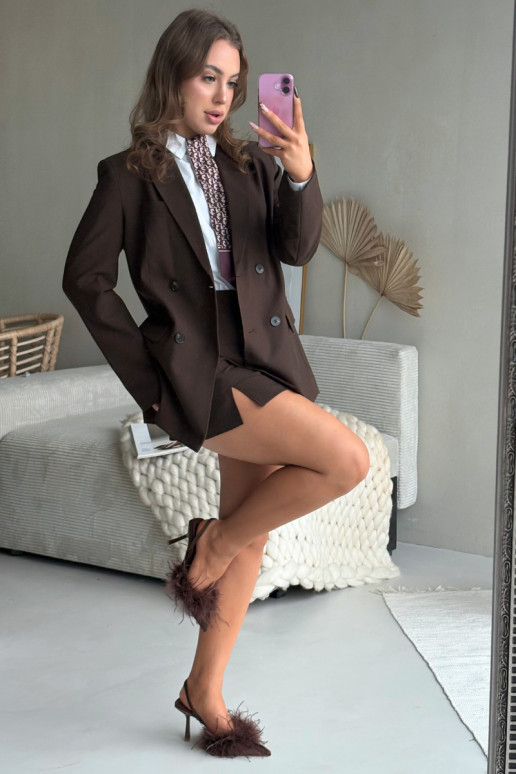 Pumps mit Federn und offenem Absatz in Schokoladenfarbe Belice