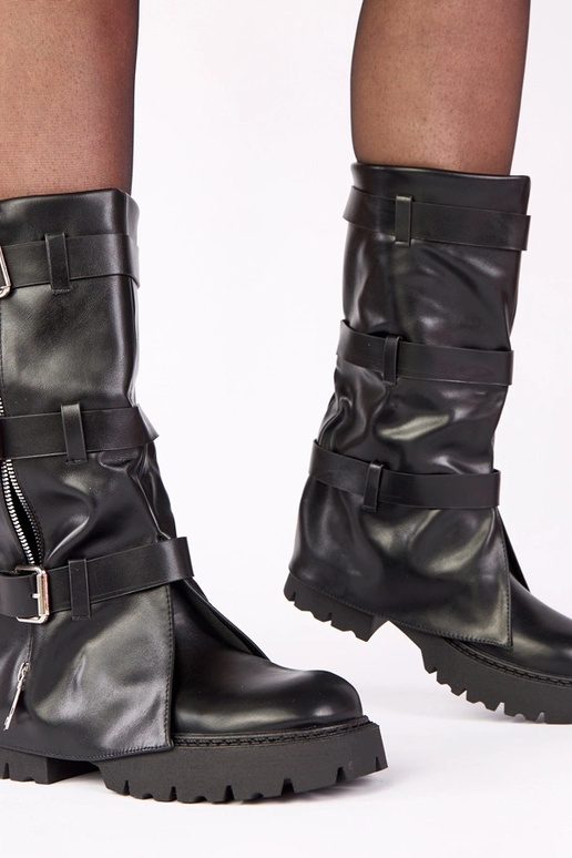 Schwarze Stiefel mit Plateau und...