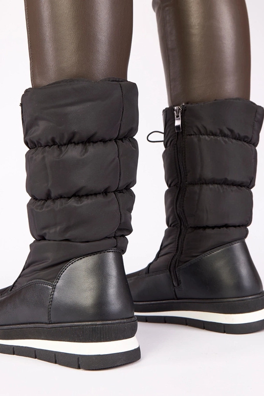 Schwarze Schneestiefel mit niedrigem...