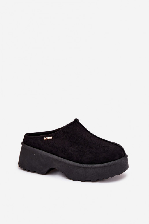 Schneestiefel Damentief mit einer Plattform schZuarze Farbe Yrenna