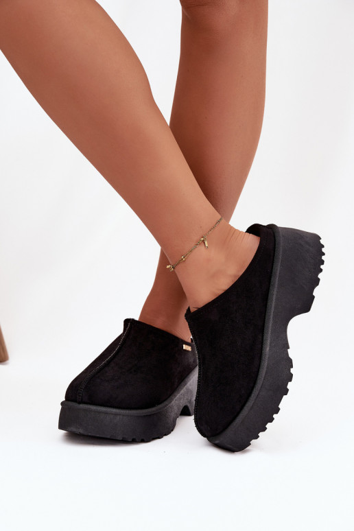 Schneestiefel Damentief mit einer Plattform schZuarze Farbe Yrenna