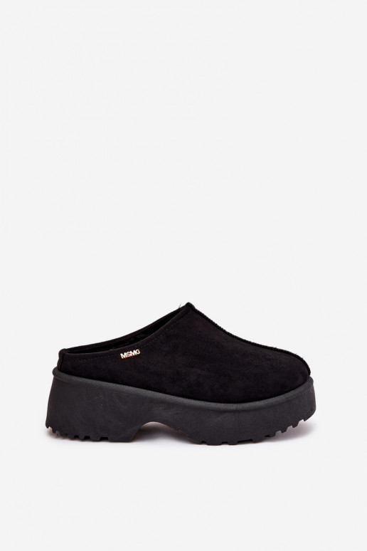 Schneestiefel Damentief mit einer Plattform schZuarze Farbe Yrenna