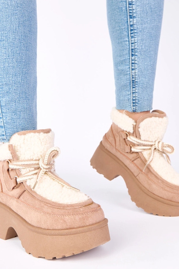 Dunkelbeige Schneestiefel mit Fell auf Plattform „Ziza" 2