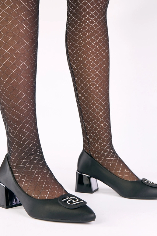 Schwarze Damen-Schuhe auf Absatz mit...