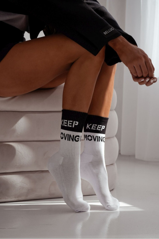 Socken Feminin Keep Moving Zueiße Farbe