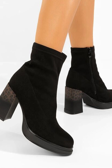 Schwarze Stiefel mit Absatz im Leopardenmuster Delora