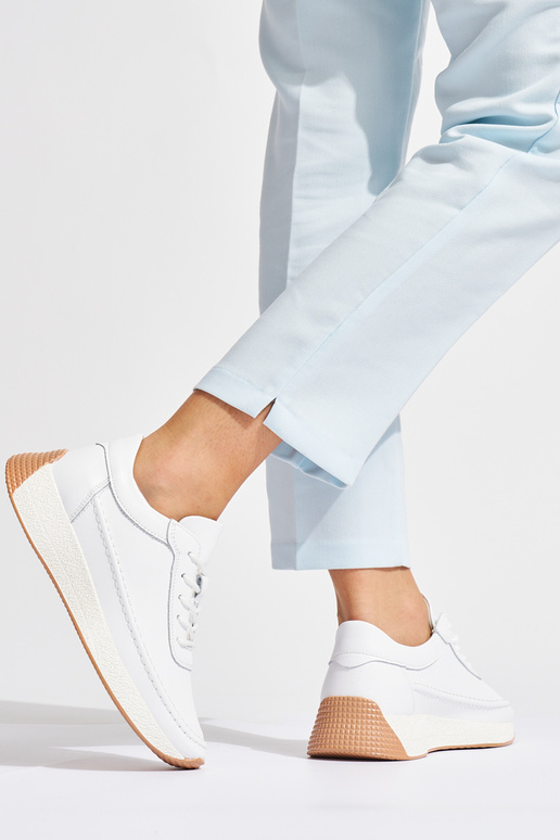 Feminin Haut Zueiße Farbe Sportschuhe