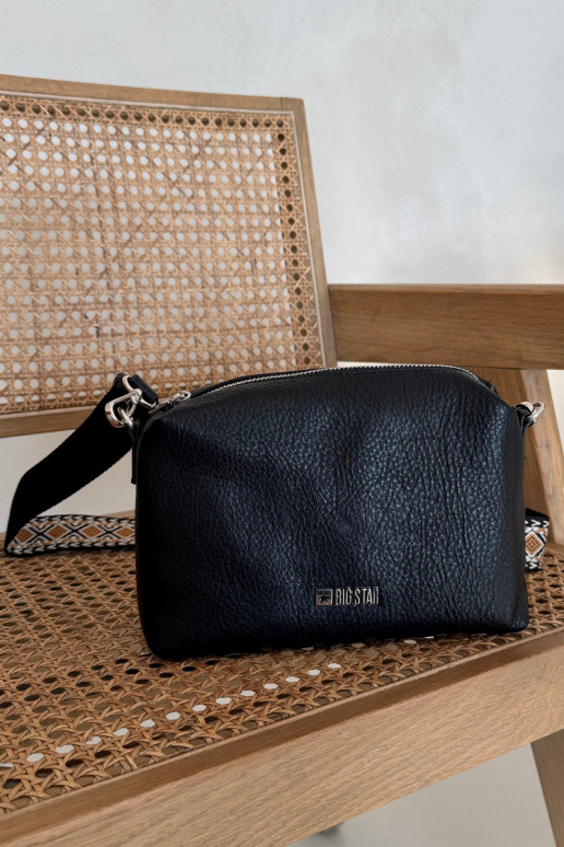 Eine kleine Handtasche mit verzierten Absätzen Big Star OO574091 SchZuarz