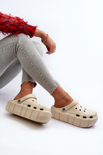 Leichte Hausschuhe Damenhausschuhe mit einer Plattform Beige Itubia 2