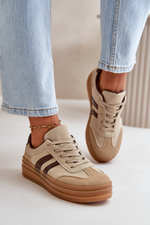 Sneakers Stilvollllschuhe Feminin mit einer Plattform braune Farbe Nesonice