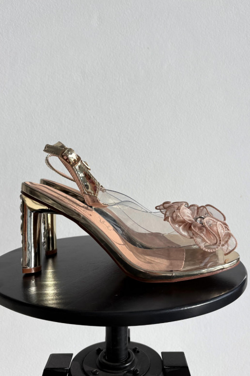 Sandalen mit Absätzen mit Ornamenten I Kryształkami D&A MR52-236 goldene Farbe