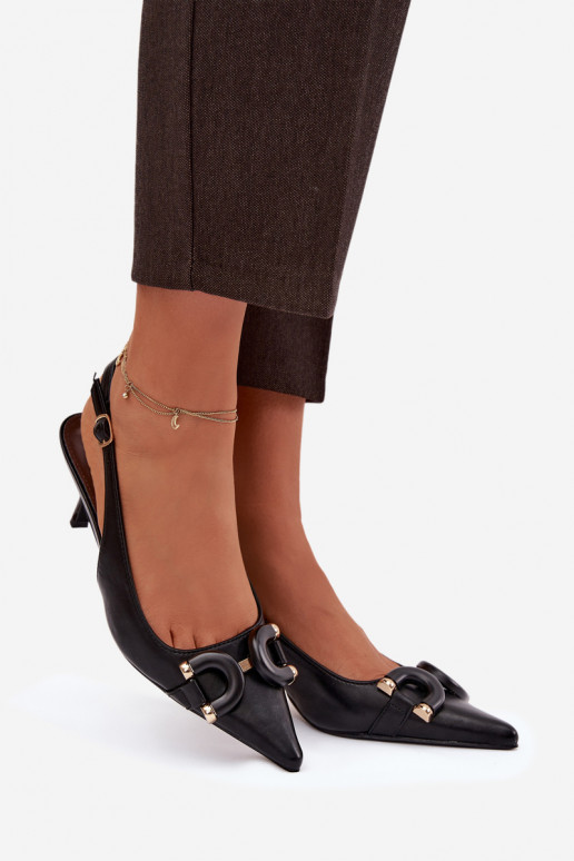 Damensandalen mit dünnen Absätzen Mit Dekorationen Detalem schZuarze Farbe Brienne