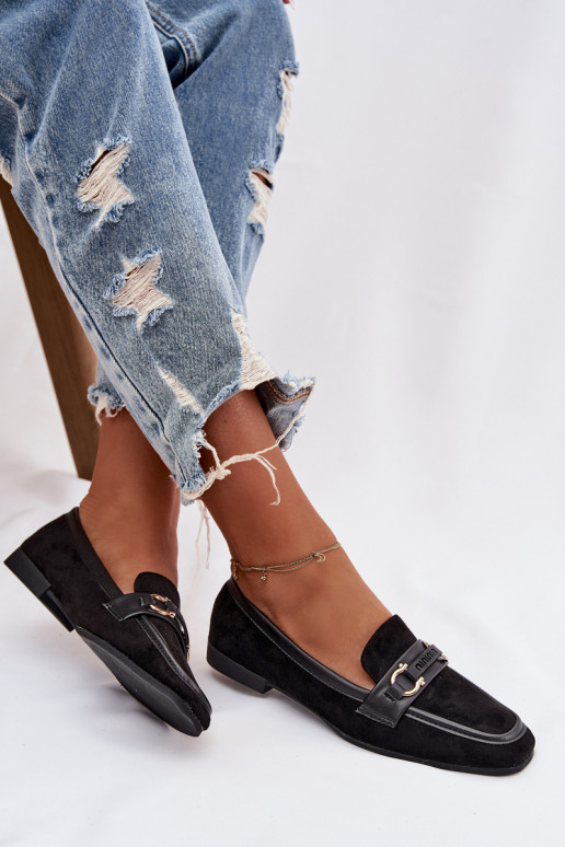 Damenmokassins mit dekorativen Elementen, in schwarzer Farbe Evelora