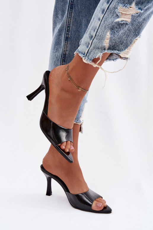 mit Lackeffekt Damenhausschuhe mit Absätzen schZuarze Farbe Lirissa